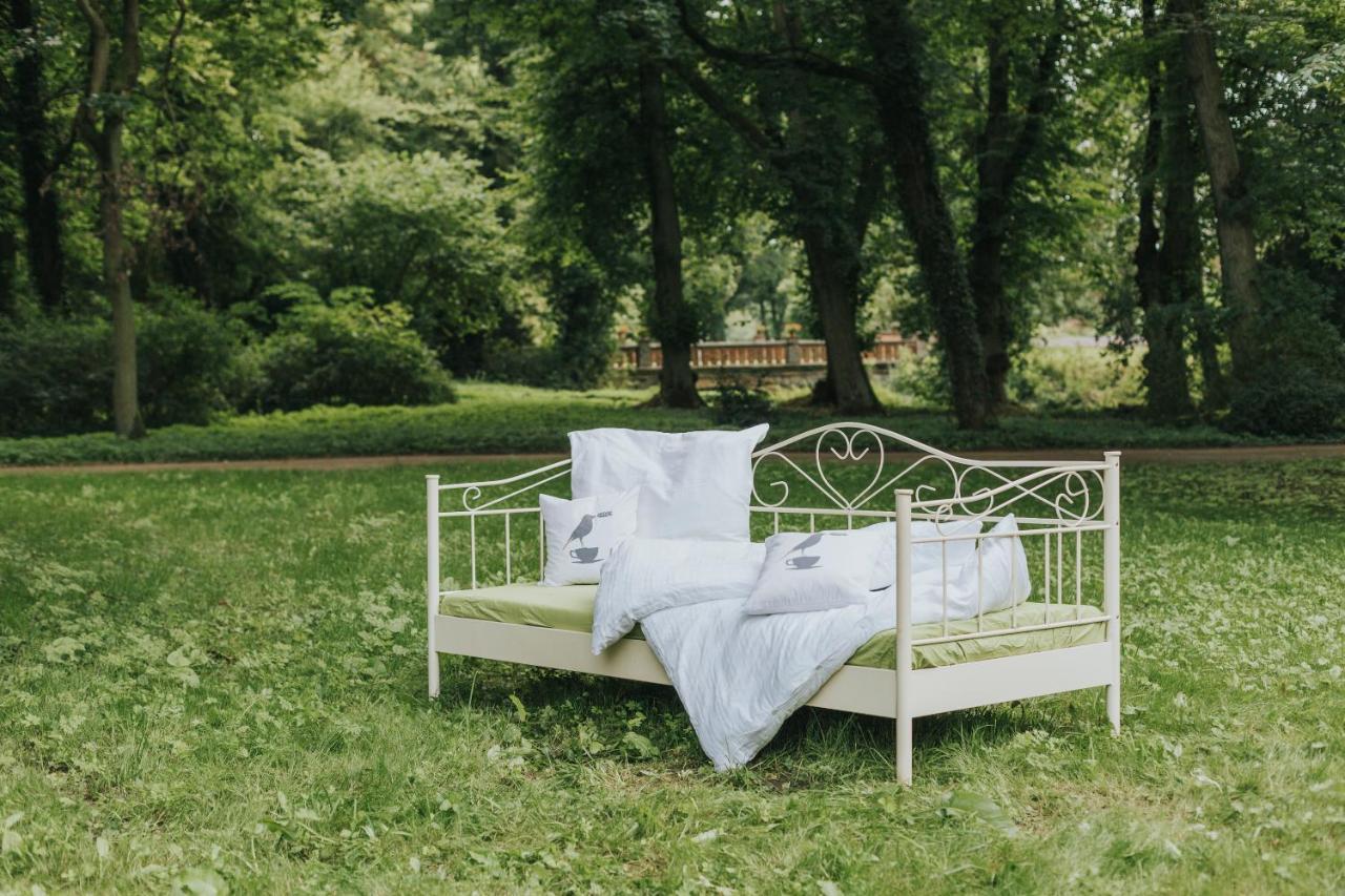 Kavaliershaus Krumke - Gaestehaus Im Schlosspark - Schluesselbox - Kein Tv酒店 外观 照片